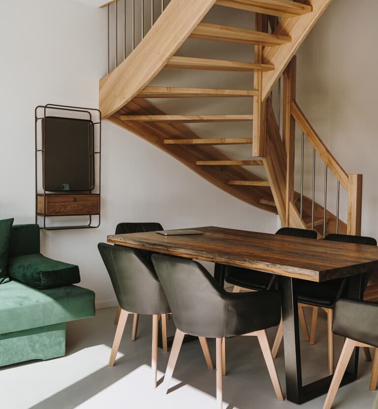 Factory-Made Interiors vs Site-Made Interiors